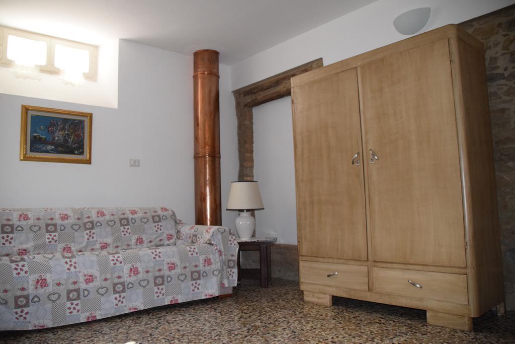 Apartment Casa Antica 基亚恩尼 外观 照片